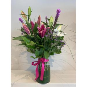 lily vase arrangement